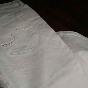 EUC. 100% COTTON 5 PKT CAPRI - GLORIA VANDERBILT